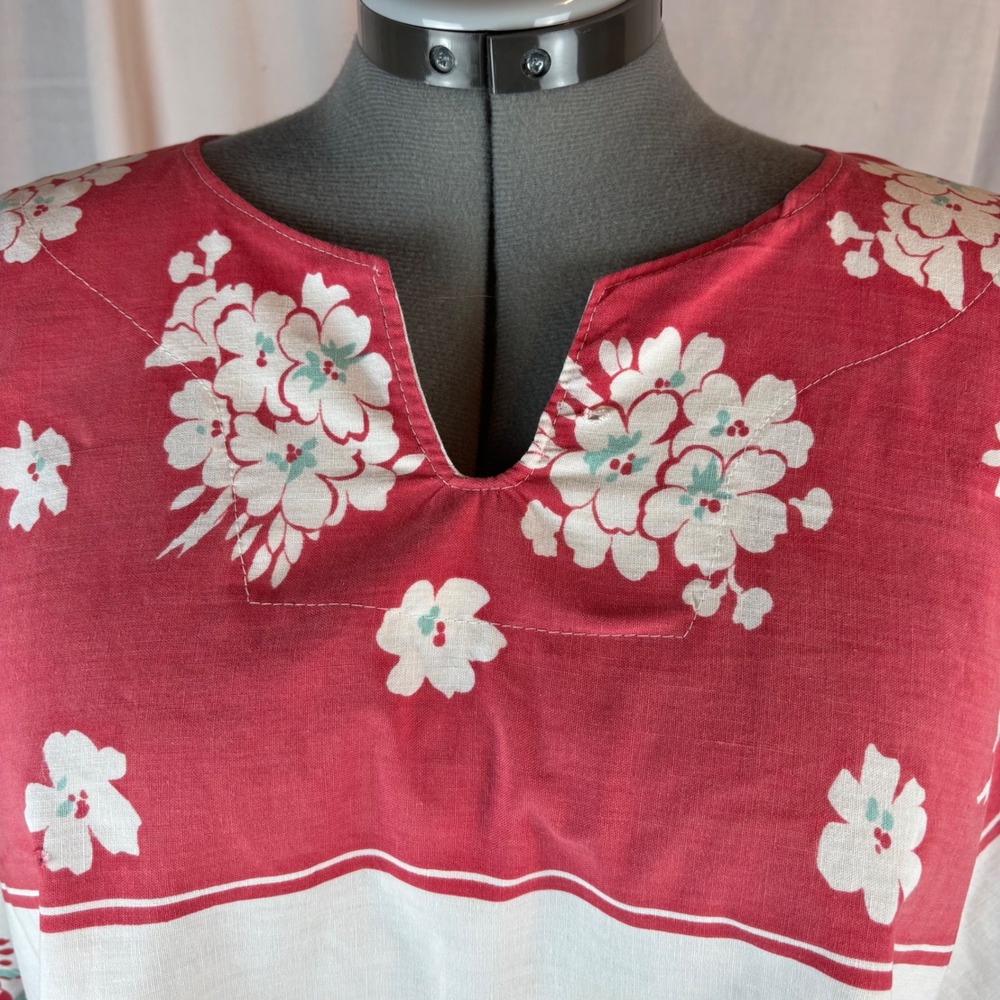 OS Plus Vintage Handmade Floral Tablecloth Caftan Top Red Wht Turquse Split Neck - Picture 7 of 14